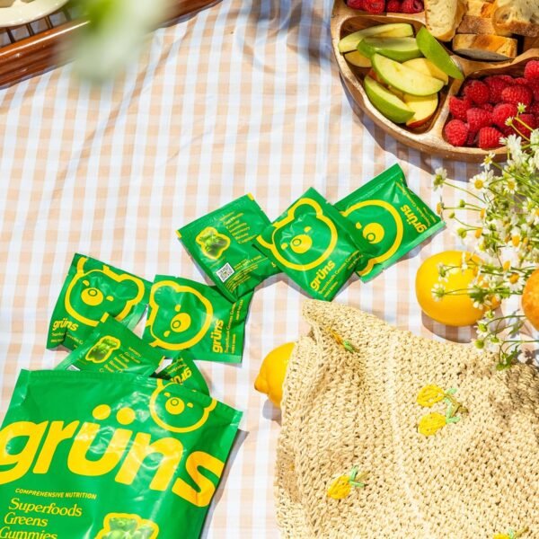 Could Grüns Super Greens Gummies be the best vegan supplement review you need today?